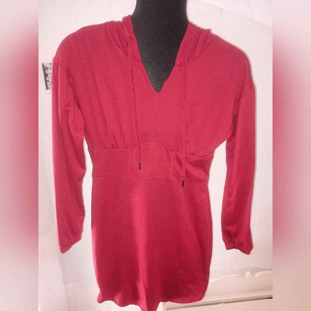 Red lounge dress xs